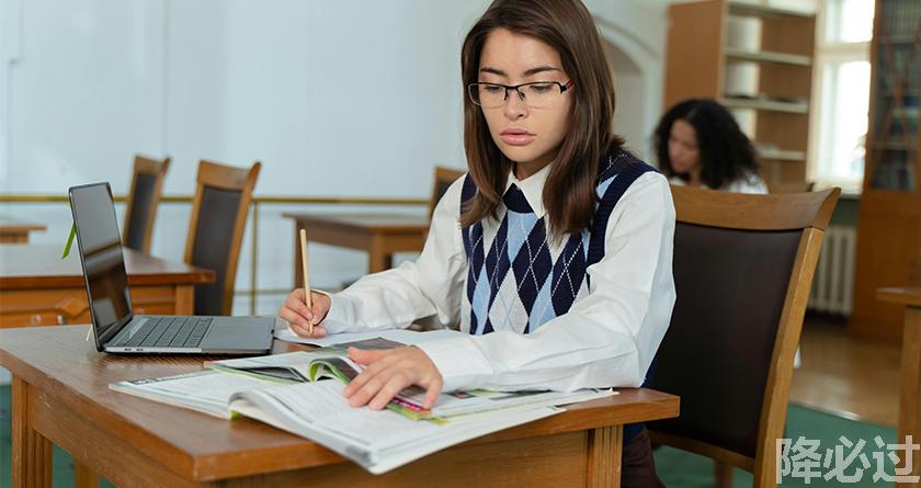 降必过AI率,降必过降AIGC,降必过官网,降必过论文降重系统,降必过论文查重检测平台