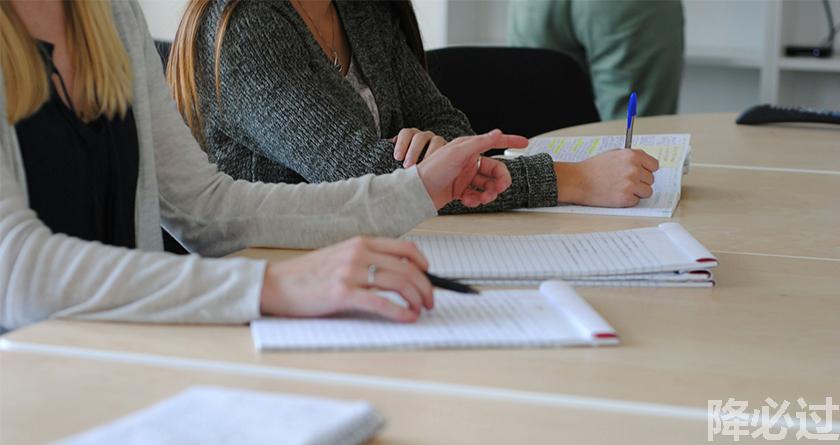 降必过AI率,降必过降AIGC,降必过官网,降必过论文降重系统,降必过论文查重检测平台